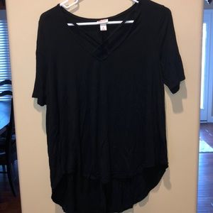 Mossimo quarter sleeve shirt